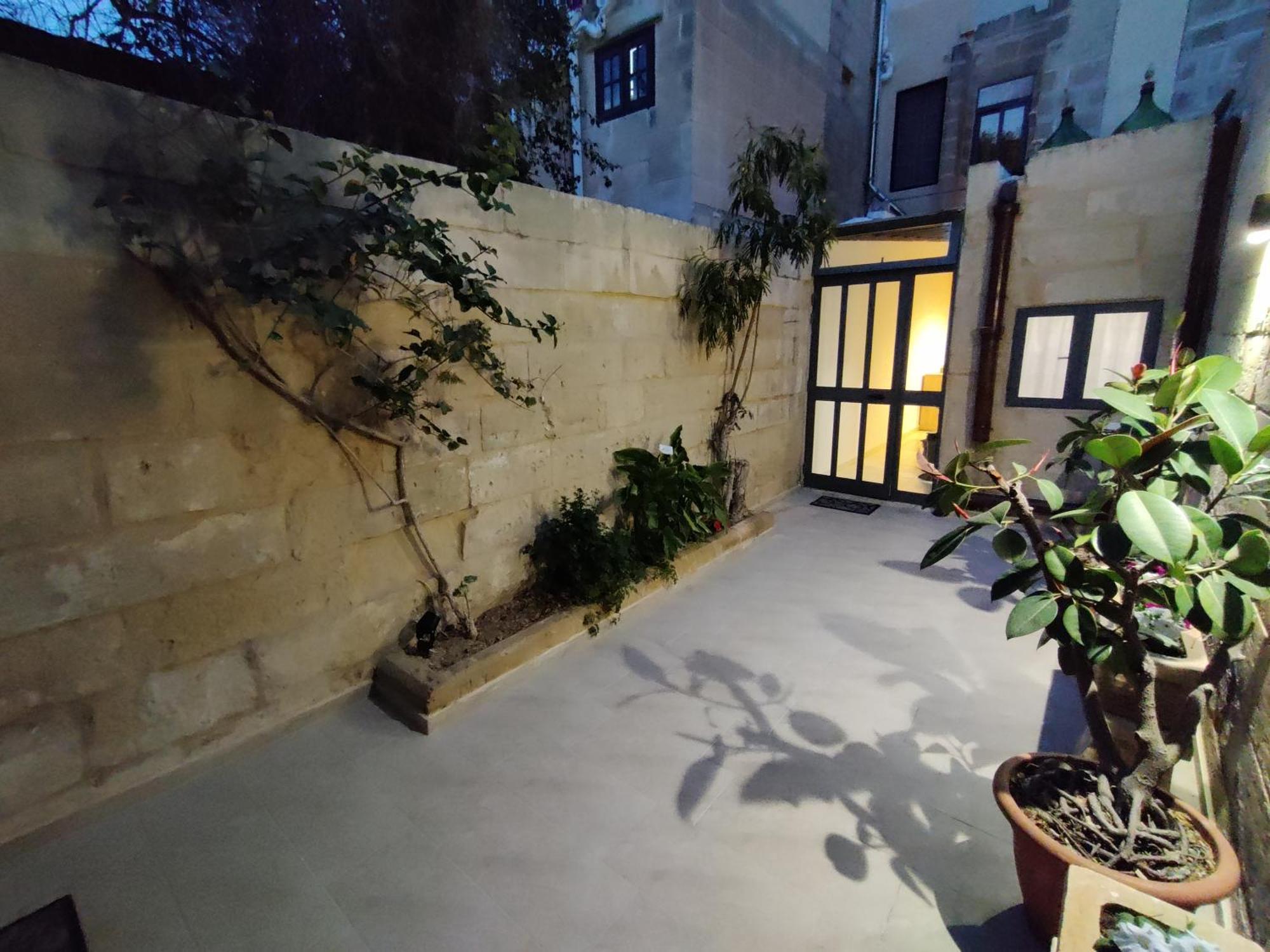 Peaceful Traditional Maltese Townhouse Luqa Exteriér fotografie