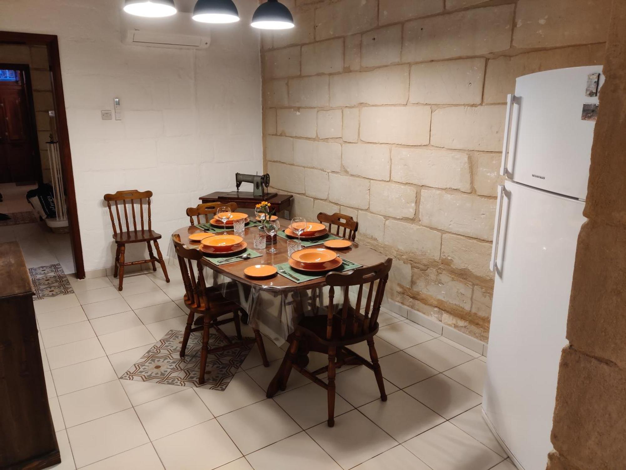 Peaceful Traditional Maltese Townhouse Luqa Exteriér fotografie