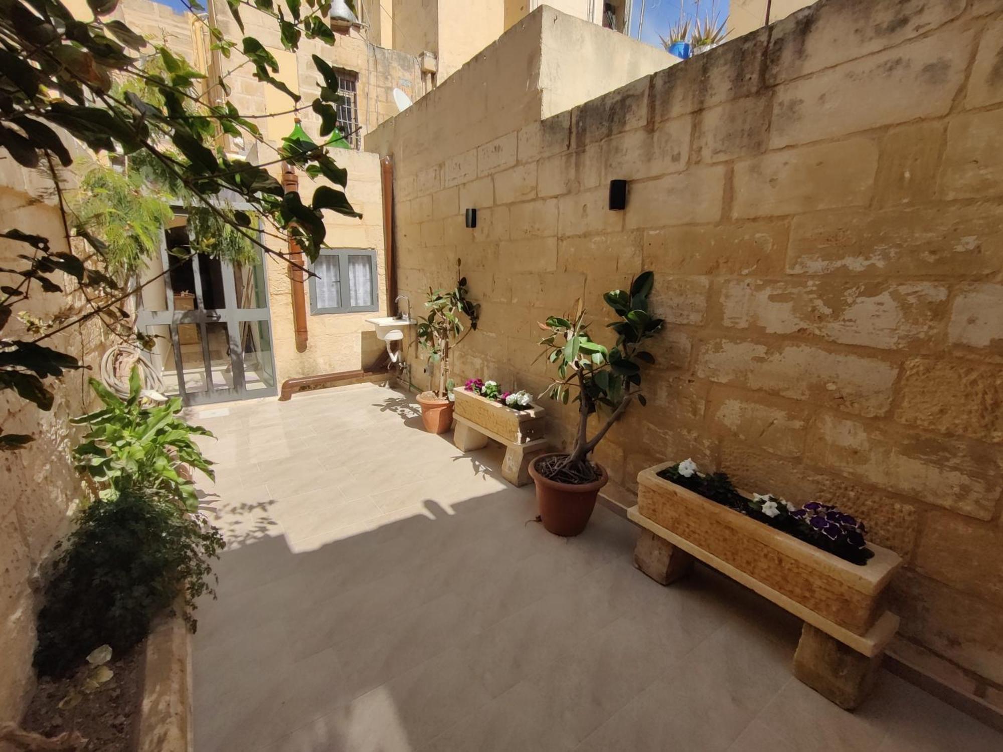 Peaceful Traditional Maltese Townhouse Luqa Exteriér fotografie