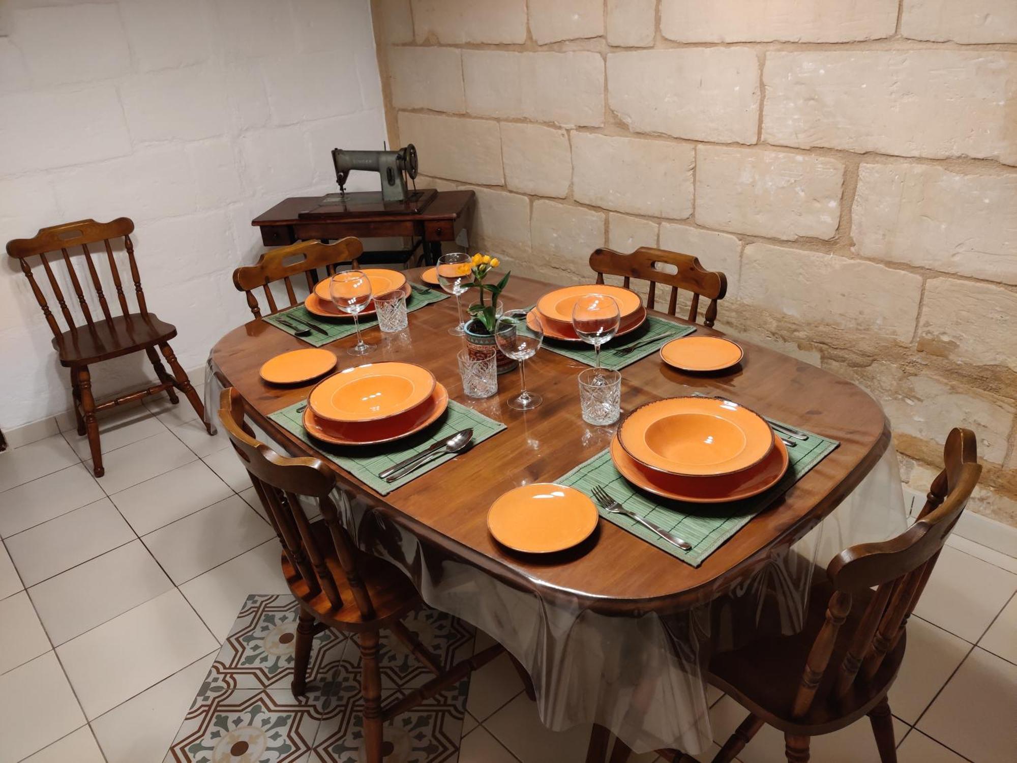Peaceful Traditional Maltese Townhouse Luqa Exteriér fotografie