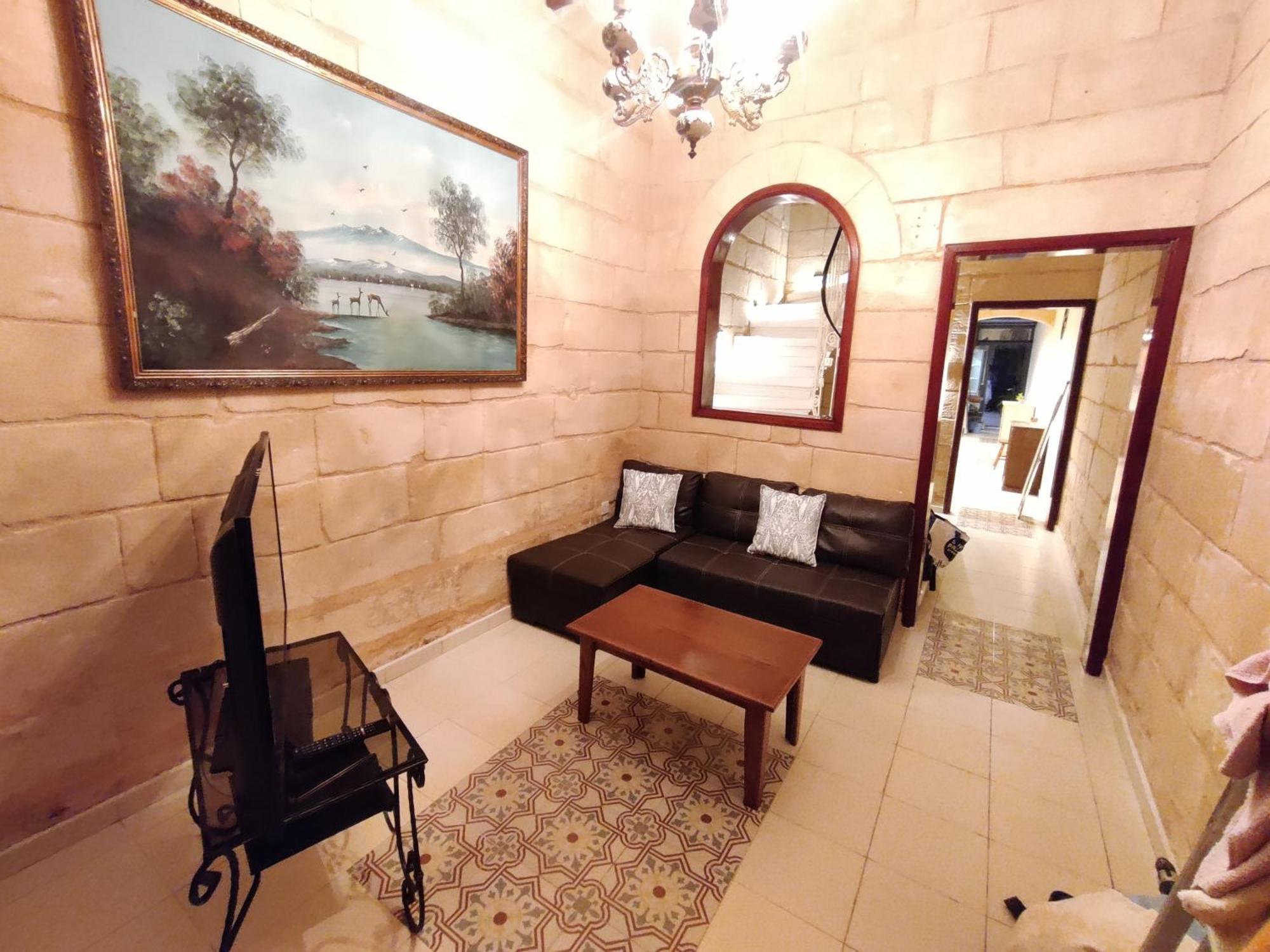 Peaceful Traditional Maltese Townhouse Luqa Exteriér fotografie